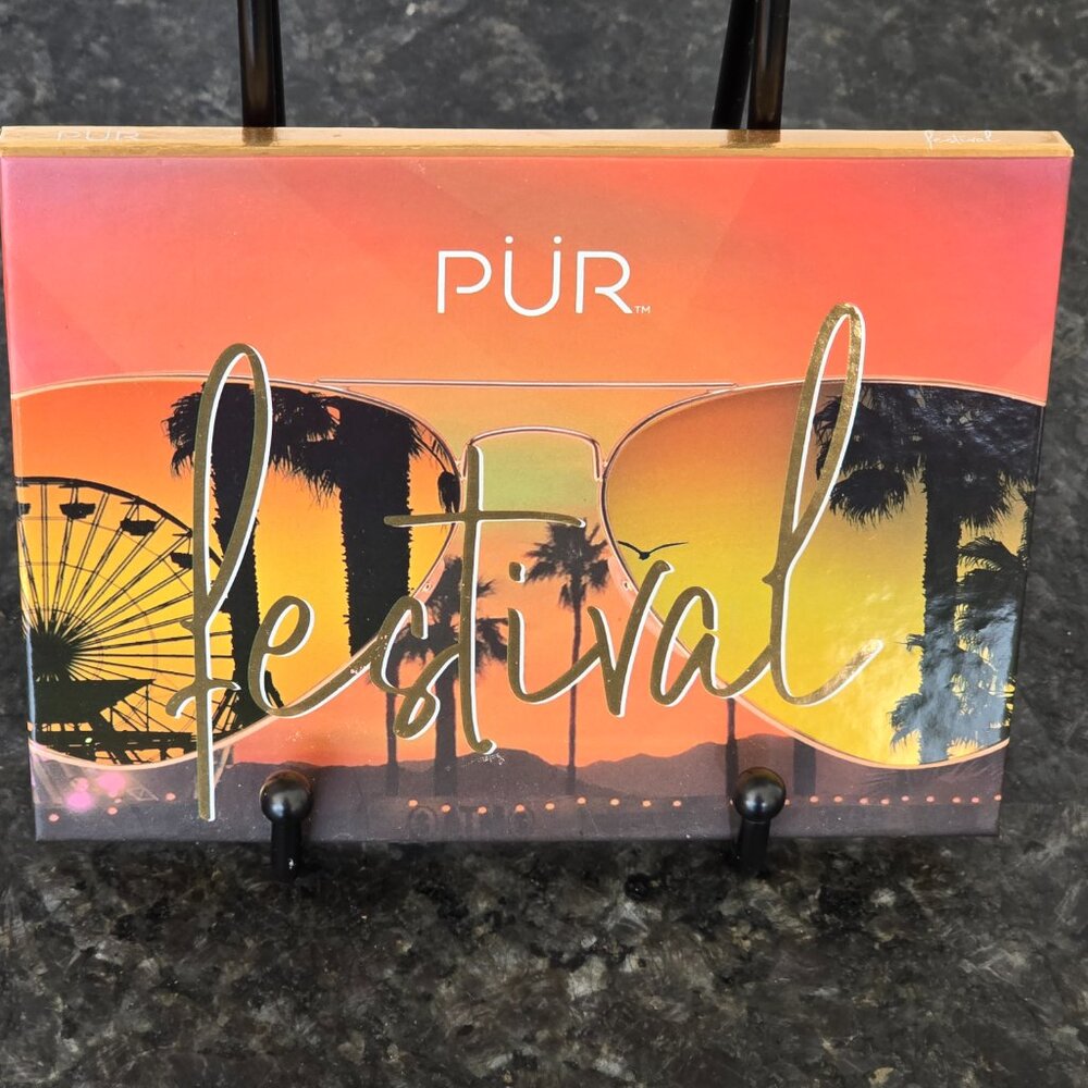 PUR Festival Eyeshadow Pallet - Picture 3 of 6